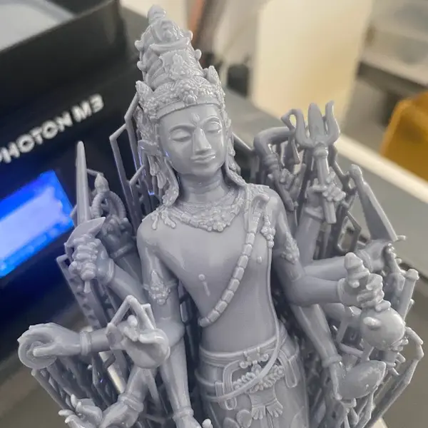 Dicetak 3D dari Resin UV